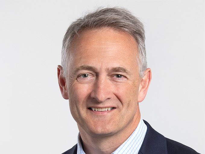 Alistair Hunt